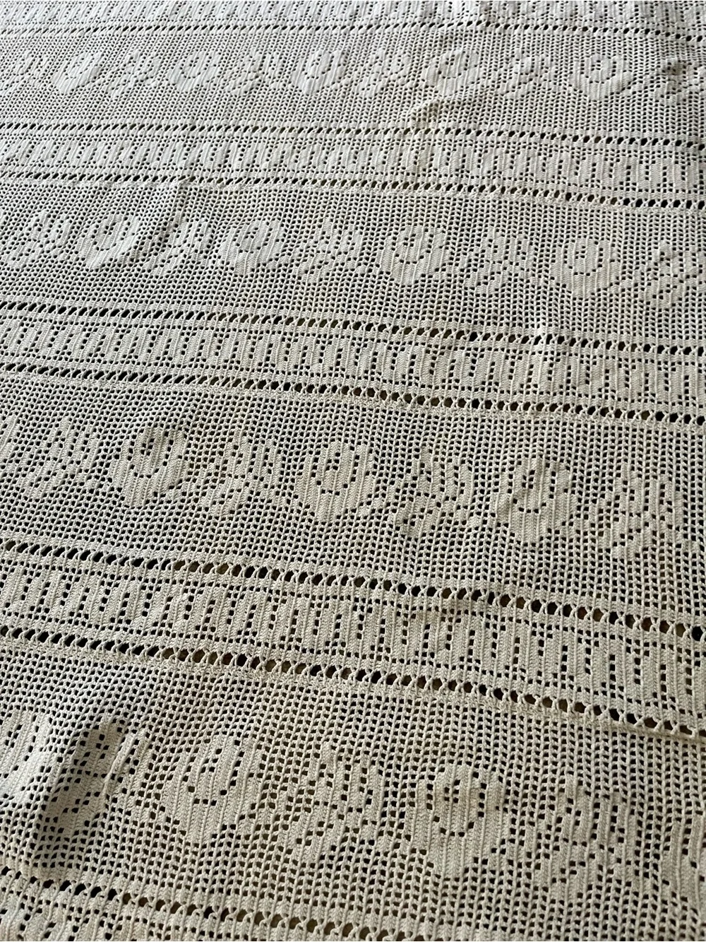 Vintage crochet table cloth